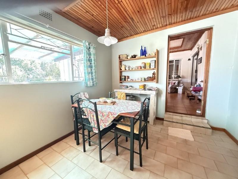 4 Bedroom Property for Sale in Bergzicht Western Cape